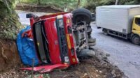 kecelakaan-di-Kintamani-truk-terguling-di-Kintamani