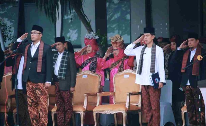 IMG_000000_000000-4-696x429