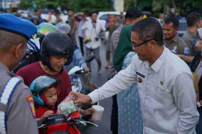 IMG_000000_000000-41-696x464