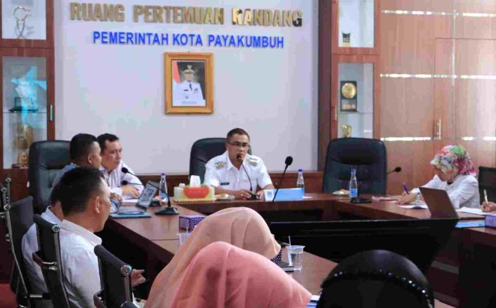 IMG_000000_000000-6-696x433 (1)