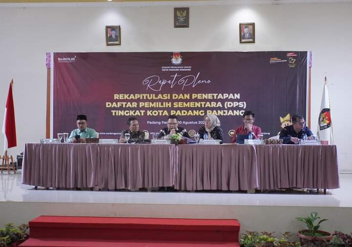 FB_IMG_1723299454925 KPUD Padang Panjang tetapkan jumalh pemilih pada pilkada 2024