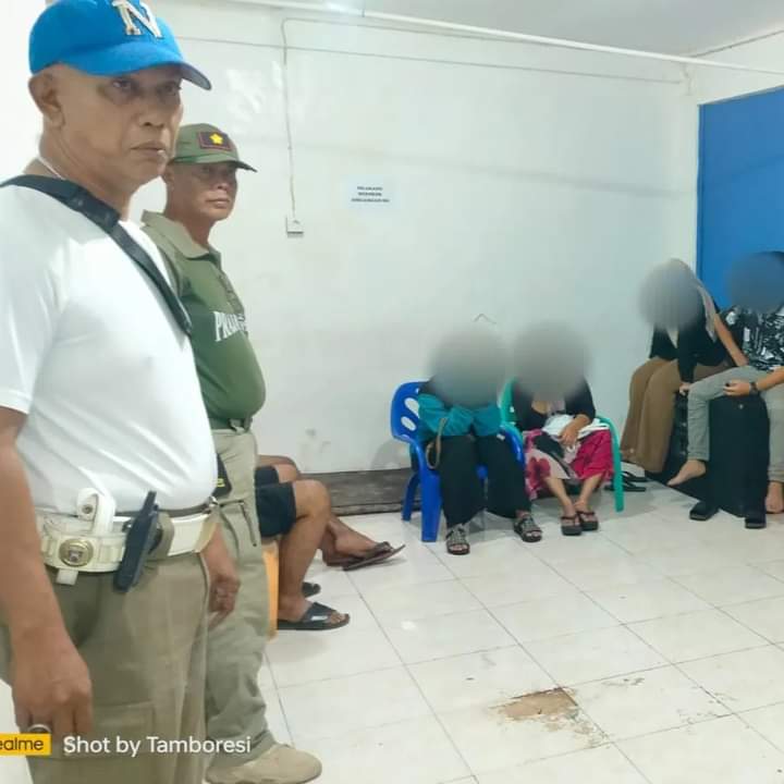 Satpol PP padang patroli amankan para pelaku disuga maksiat