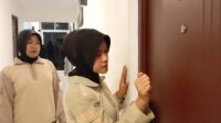 Petugas Satpol PP razia kamar kost kost an yang meresahkan warga