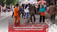 Pasukan kuning di padang panjang bersihkan area yang dipenuhi sampah para pengunjung
