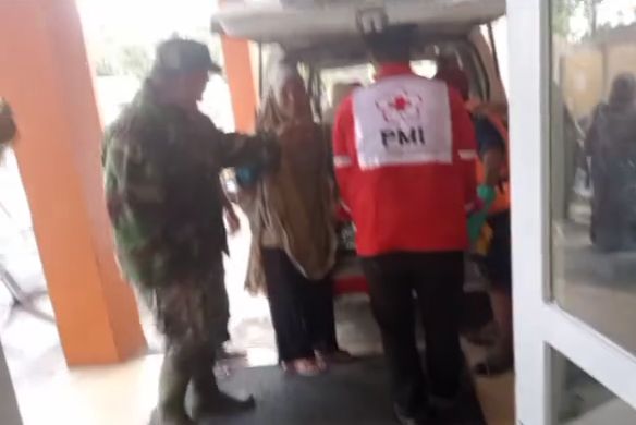 Bocah hanyut sejak 3 hari lalu di jembatan batu kambiang agam, ditemukan