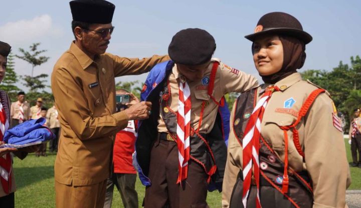 Bupati Safaruddin dt Bandaro Rajo lepas kontingan pramuka ikuti jambore