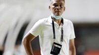 Pelatih Semen Padang Fc Hendri Susilo