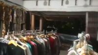 Toko tersangka menjual pakaian hasil curian