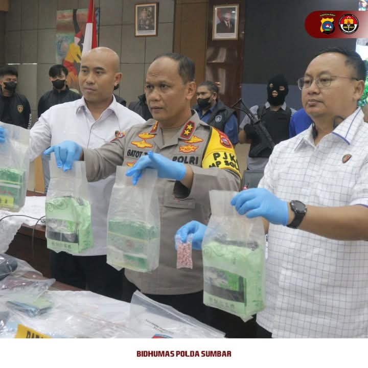 Pers rilis pengungkapan kasus pembunuhan warga Payakumbuh